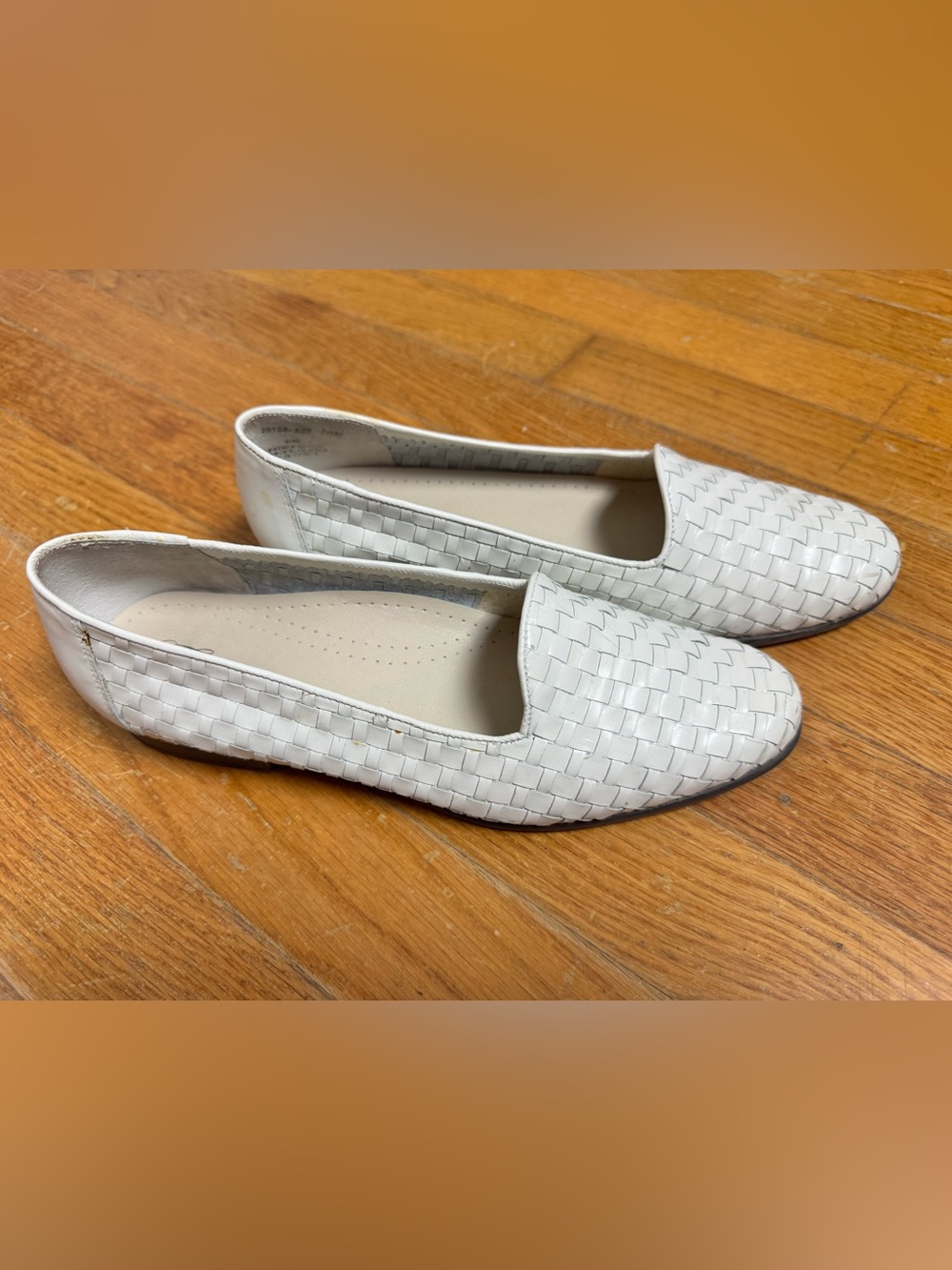 Trotters White Woven Leather Slip-On Loafers